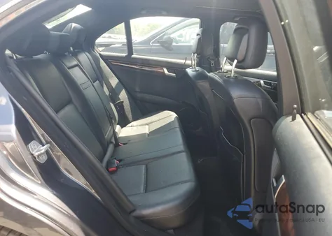 2013 Mercedes-Benz C 300 4Matic from USA, damaged, VIN WDDGF8AB2DR272004